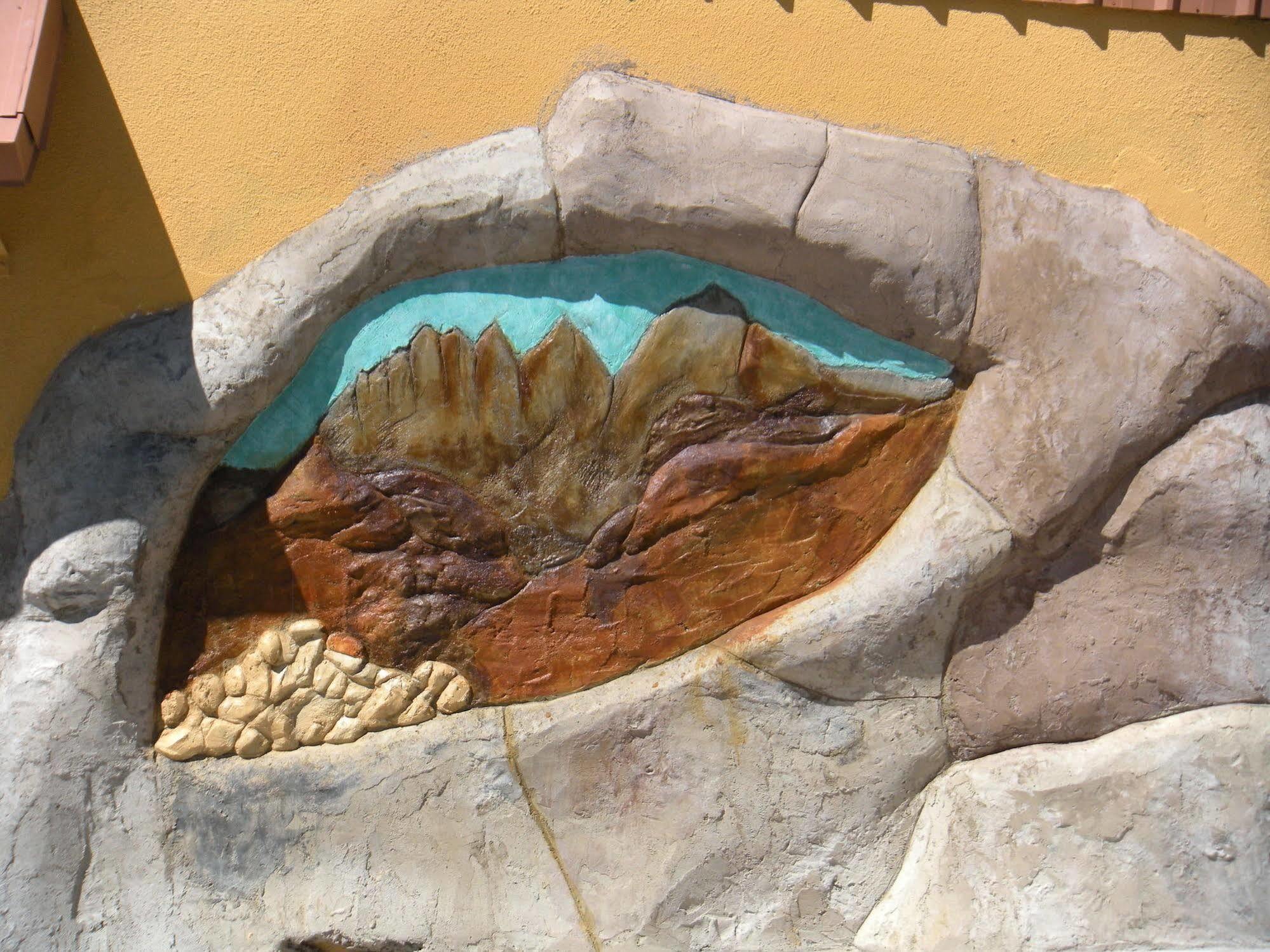 Trails Motel Lone Pine Dış mekan fotoğraf