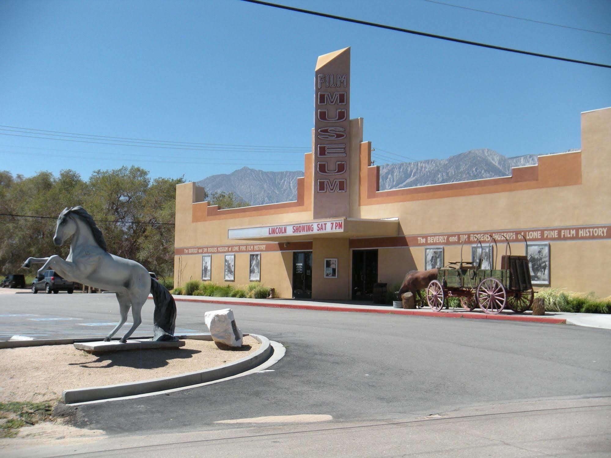Trails Motel Lone Pine Dış mekan fotoğraf